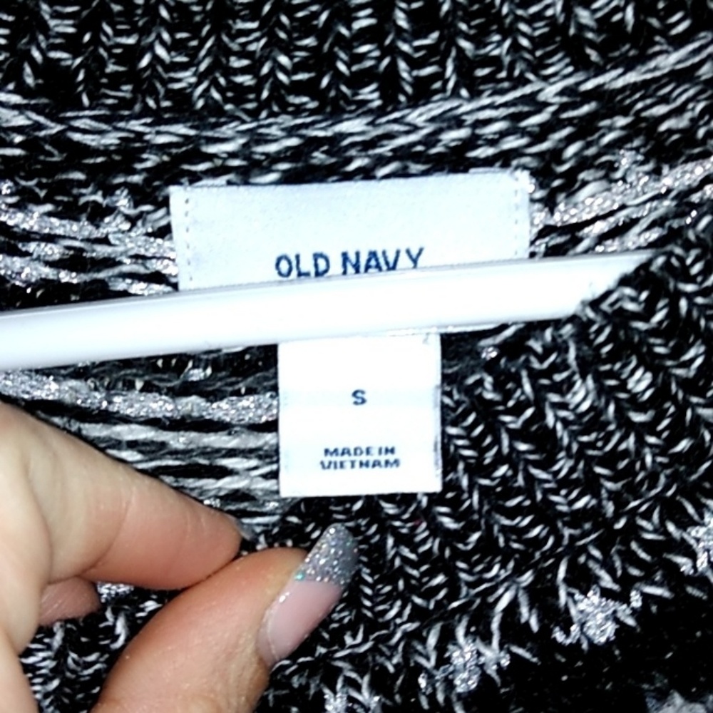 #11-Old Navy Sweater - Picture 5 of 5